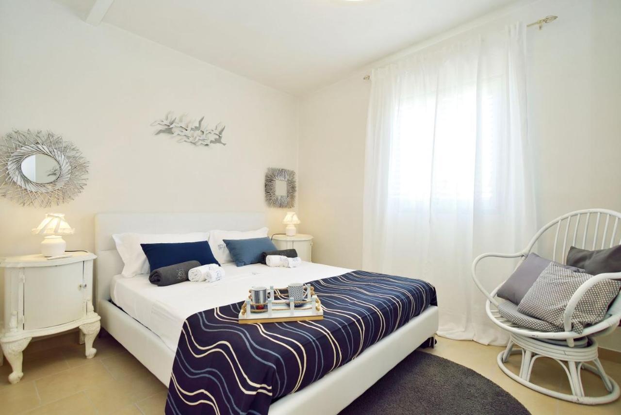 Casa Con Accesso Al Mare Apartment Santa Maria Del Focallo Bagian luar foto