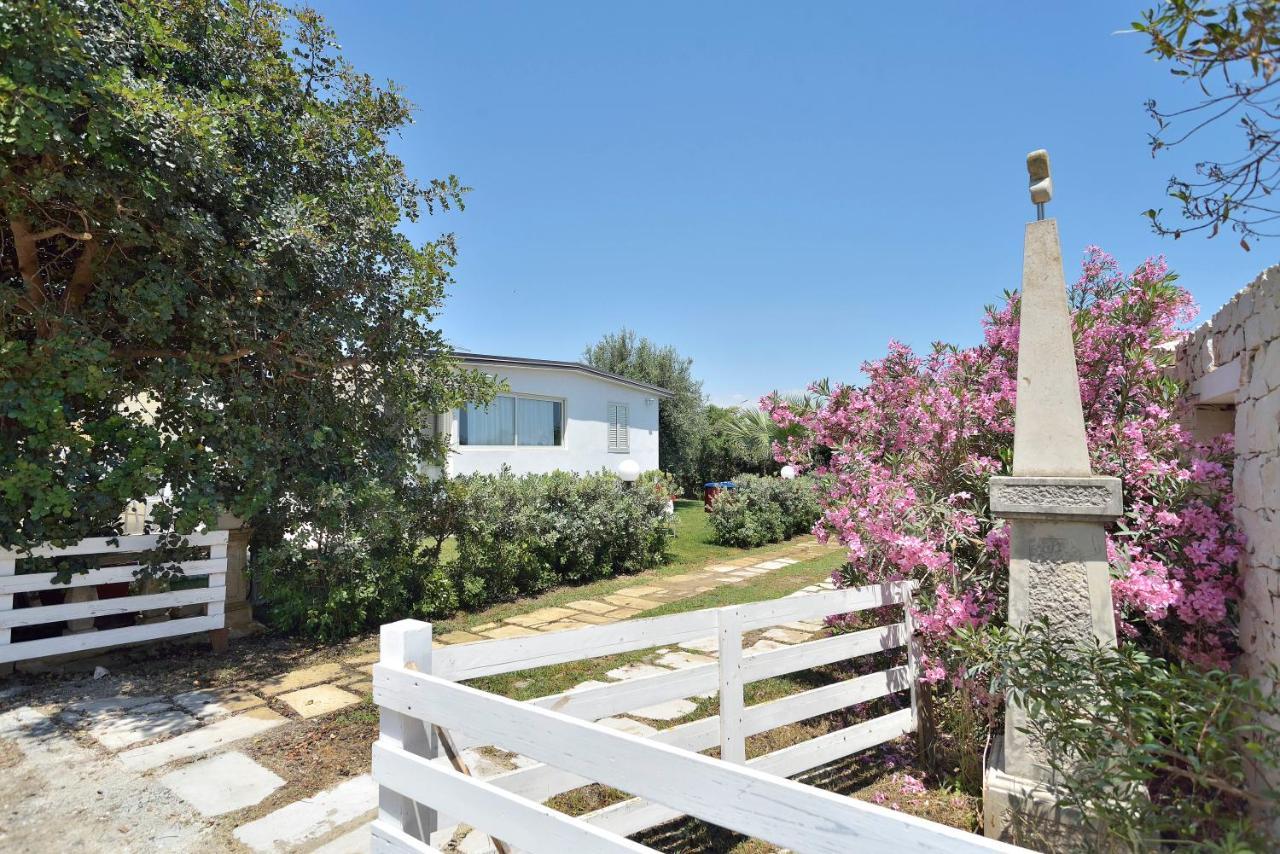 Casa Con Accesso Al Mare Apartment Santa Maria Del Focallo Bagian luar foto