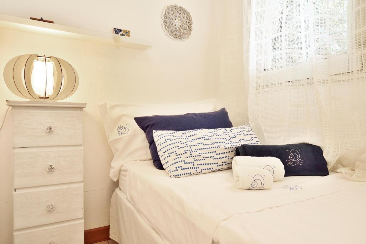 Casa Con Accesso Al Mare Apartment Santa Maria Del Focallo Bagian luar foto
